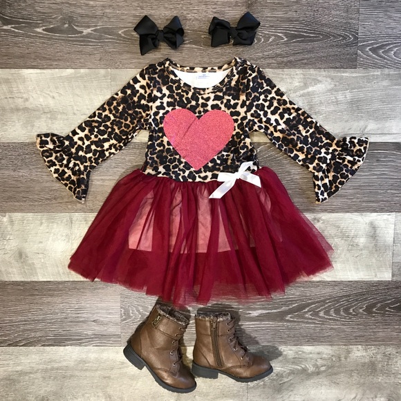 Other - Girls Leopard print heart tulle dress